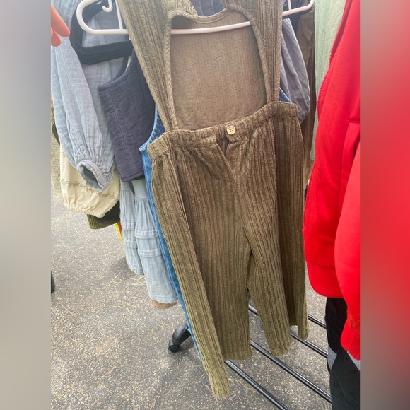 Corduroy overalls, like new, only worn 2-3 times - Picture 3 of 5
